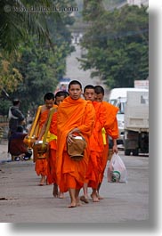 images/Asia/Laos/LuangPrabang/People/Monks/Procession/Walking/monk-procession-07.jpg