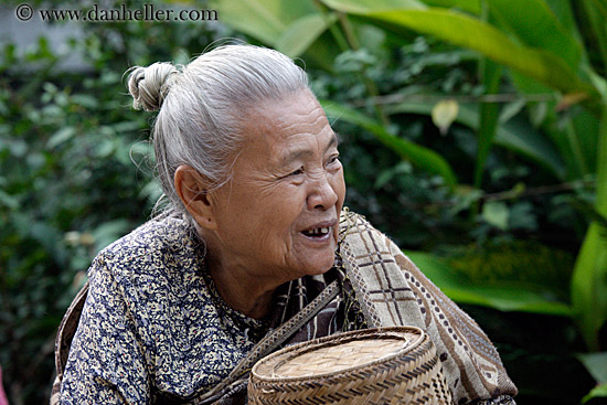 old-woman-w-rice-basket-1.jpg