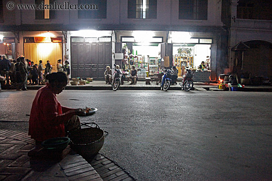 woman-seating-at-street-at-nite.jpg