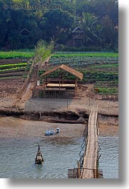 images/Asia/Laos/LuangPrabang/Scenics/River/bamboo-bridge-river-n-thatched-roof-hut.jpg