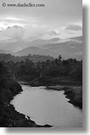 images/Asia/Laos/LuangPrabang/Scenics/River/dawn-fog-n-nam_khan-river-03-bw.jpg