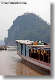 images/Asia/Laos/LuangPrabang/Scenics/River/round-top-mtn-n-boat-2.jpg
