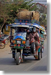 images/Asia/Laos/LuangPrabang/Transportation/Cars/tuk_tuk.jpg
