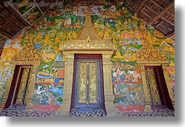 images/Asia/Laos/LuangPrabang/WatChoumkhong/ornate-apsara-door-4.jpg