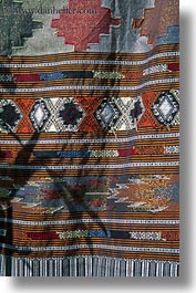 images/Asia/Laos/LuangPrabang/WeavingVillage/silk-fabric-03.jpg