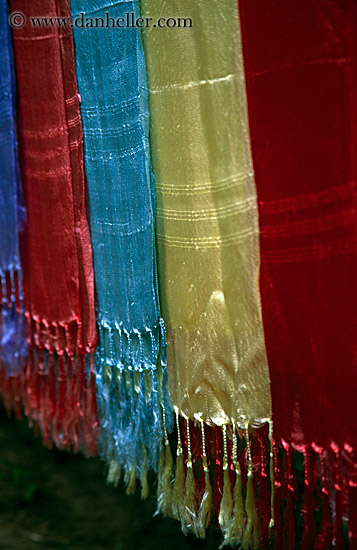 silk-fabric-04.jpg