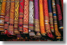 images/Asia/Laos/LuangPrabang/WeavingVillage/silk-fabric-05.jpg