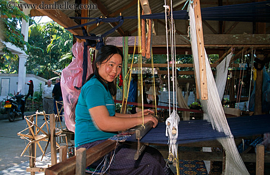 woman-weaving-fabric-2.jpg