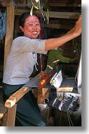 images/Asia/Laos/LuangPrabang/WeavingVillage/woman-weaving-fabric-5.jpg