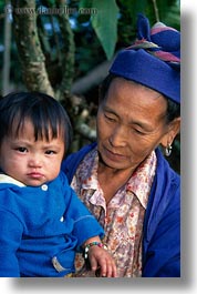 images/Asia/Laos/Villages/Hmong-1/grandmother-n-child-3.jpg