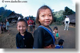 images/Asia/Laos/Villages/Hmong-1/hmong-girls-3.jpg