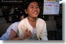 images/Asia/Laos/Villages/Hmong-2/smiling-girls-4.jpg