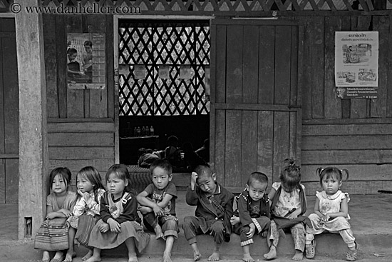 kids-at-school-2-bw.jpg