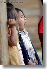 images/Asia/Laos/Villages/Hmong-3/Children/yawning-girl.jpg