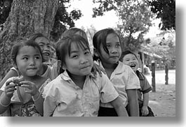 images/Asia/Laos/Villages/RiverVillage1/BW/group-of-girls-5-bw.jpg