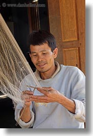 images/Asia/Laos/Villages/RiverVillage1/Boys/man-weaving-1.jpg