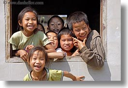 images/Asia/Laos/Villages/RiverVillage1/Groups/kids-playing-at-window-3.jpg