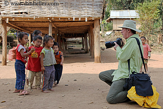 man-photographing-toddlers-2.jpg