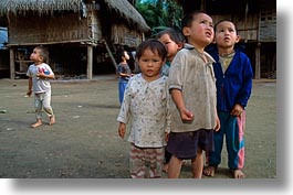 images/Asia/Laos/Villages/RiverVillage2/children.jpg