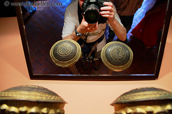 star-of-david-in-mirror-01.jpg