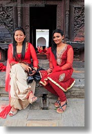 images/Asia/Nepal/Kathmandu/Pashupatinath/Women/nepalese-teenage-girlfriends-01.jpg