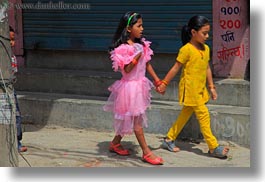 images/Asia/Nepal/Kathmandu/PatanDarburSquare/Women/girls-walking-04.jpg