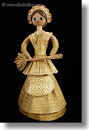 images/Asia/Russia/Moscow/Art/old-wicker-doll.jpg