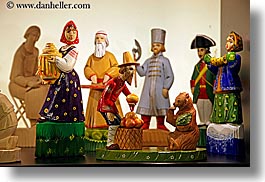 images/Asia/Russia/Moscow/Art/russian-folklore-dolls.jpg