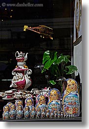 images/Asia/Russia/Moscow/Art/russian-nesting-dolls-5.jpg