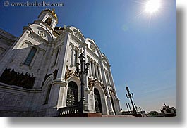 images/Asia/Russia/Moscow/Buildings/Churches/CathedralOfChrist/church_of_christ-n-sun-3.jpg