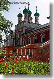 images/Asia/Russia/Moscow/Buildings/Churches/Monestary/green-domed-steeples-2.jpg
