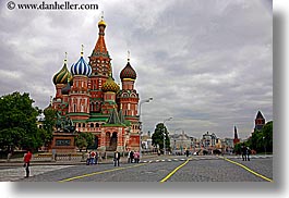 images/Asia/Russia/Moscow/Buildings/Churches/StBasilCathedral/st_basil-cathedral-n-clouds-1.jpg
