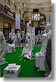 images/Asia/Russia/Moscow/Buildings/RymShoppingMall/golf-mannequins.jpg
