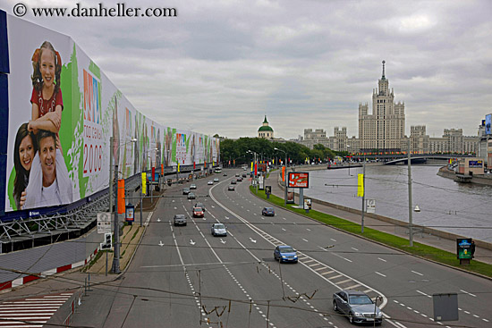 highway-river-billboards.jpg