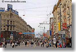 images/Asia/Russia/Moscow/CityScenes/people-walking-city-streets-2.jpg