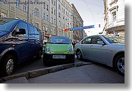 images/Asia/Russia/Moscow/CityScenes/three-cars.jpg
