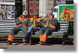 images/Asia/Russia/Moscow/People/Groups/orange-suit-workers-on-bench.jpg