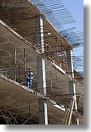 images/Asia/Russia/Moscow/People/Men/construction-worker-in-iron-rebar-1.jpg