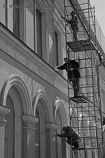 Painters on Scaffold (b&w)