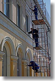 images/Asia/Russia/Moscow/People/Men/painters-on-scaffold.jpg