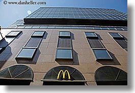 images/Asia/Russia/Moscow/Signs/mcdonalds-logo-6.jpg
