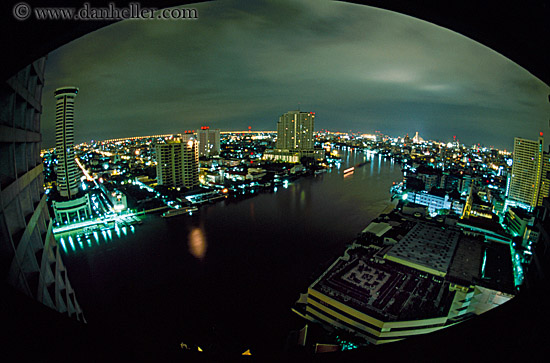 bangkok-at-night-03.jpg