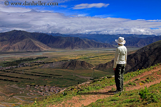 nancy-viewing-landscape.jpg