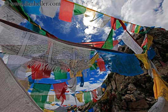 prayer-flags-n-sky-view-06.jpg