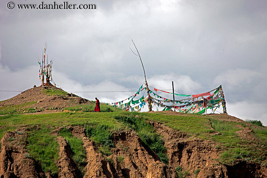 monk-on-plateau.jpg