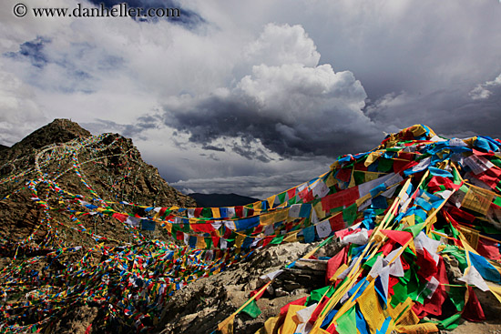 prayer-flags-n-cumulus-clouds-06.jpg