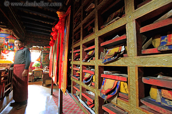 monk-n-prayer-boxes.jpg