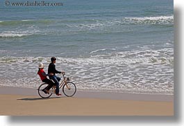images/Asia/Vietnam/Danang/Beach/boy-n-girl-on-bicycle-on-beach.jpg