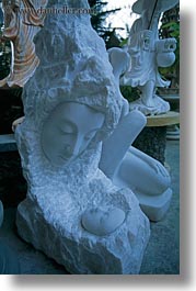 images/Asia/Vietnam/Danang/MarbleArtisans/marble-sculptiure-of-mother-n-child.jpg