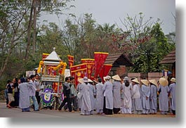 images/Asia/Vietnam/Funeral/funeral-procession-1.jpg
